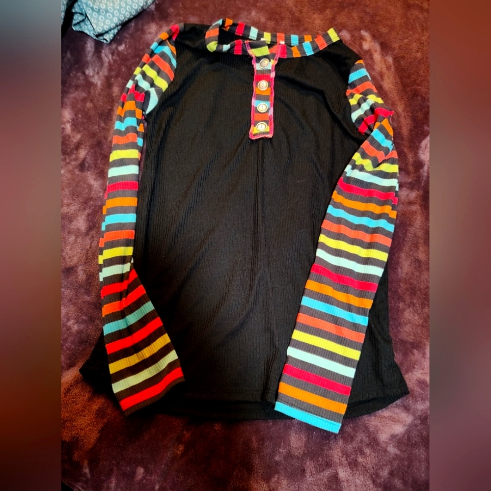 Cute long sleeve candy cane stripe shirt size S
